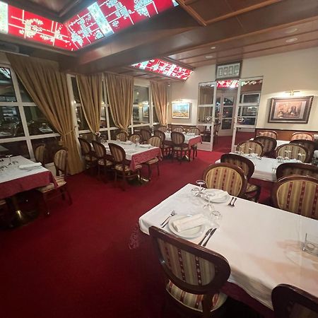 Hotel Zephyr - Plovanija Buje Eksteriør bilde